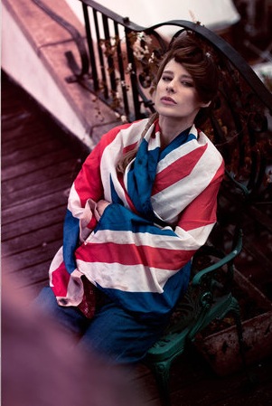Jocette Union Jack Trend, Photography Sivan Miller